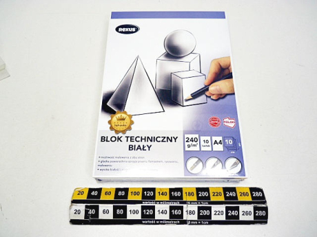 BLOK TECHNICZNY BIALY 240g A4/10K 5192