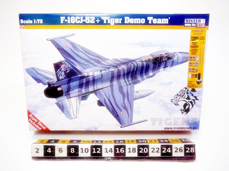 MODEL F-16CJ-52 TIGER DEMO + FARBY 1158