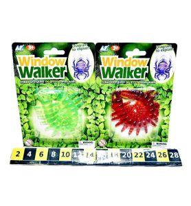 GASIENICA CHODZACA PO SZYBIE 3304