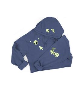 NAKLEJKI NA UBRANIA SWIECACE KOSMOS 0686