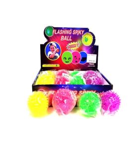 PILKA Z KOLCAMI SWIECI A12 2545