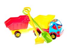 SAMOCHOD 077 + ZESTAW DO PIASKU 0367